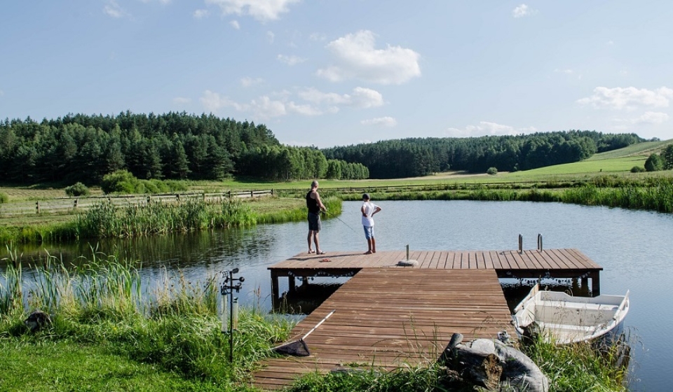 działki z linią brzegową mazury
